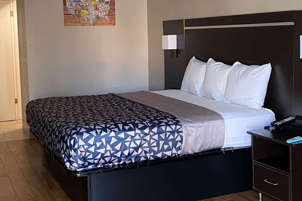 Econo Lodge Sevierville-Pigeon Forge On The River Quarto foto